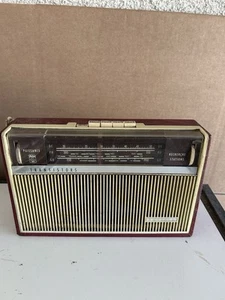Ancien Poste Radio Transistor Radiola - Imagen 1 de 9