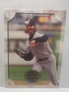 1998 LEAF #30 RANDY JOHNSON SEATTLE MARINERS - Picture 1 of 2