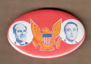 Violonchelo George McGovern Sargent Shriver 1972 botón campaña presidencial 2,75" - Imagen 1 de 1