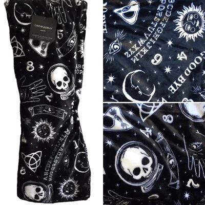 Cynthia Rowley Halloween Ouija Sprit Board Throw Blanket Planchette Palm Reading - Image 1 of 4