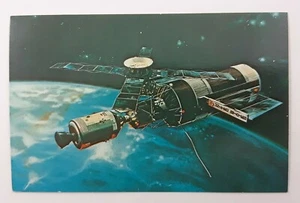 Postcard Florida Kennedy Space Center NASA Skylab Artist's Conception Unposted  - Picture 1 of 2
