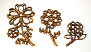 LUCKY CHICK DESIGN #7580 VINTAGE WALL FLOWERS SET OF THREE (R2B1-2) - Picture 1 of 1