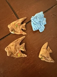 4 Vintage 70s Ceramic FISH Macrame Beads 2.5" Lot - Picture 1 of 8