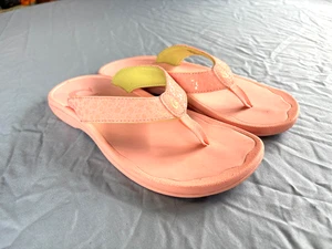 Chanclas Olukai Ohana, color gelatina de guayaba, talla 8, usadas en excelente estado, ¡¡muy lindas!!! - Imagen 1 de 12
