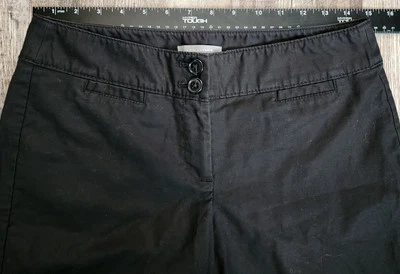 Bermudas negras talla 4 Ann Taylor Signature calce inferior en la cintura  Foto 1 de 4