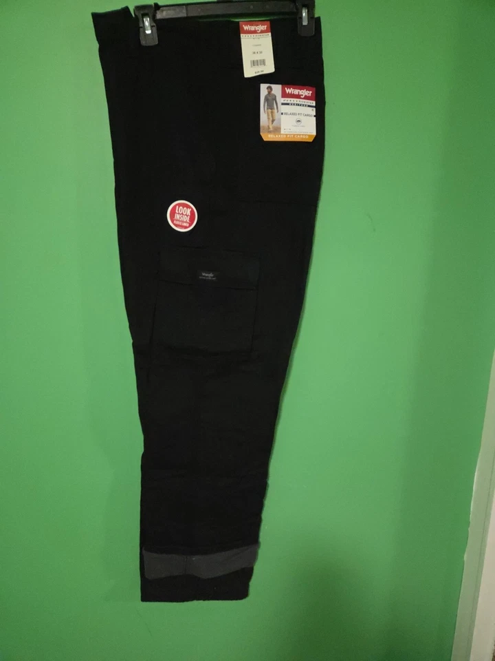 Wrangler Mens Fleece Lined Relaxed Fit Cargo Black Cotton Pants Size 38x32 NWT - Image 1 of 2