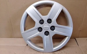 2005 CHEVROLET EQUINOX 16" WHEEL COVER - Picture 1 of 4