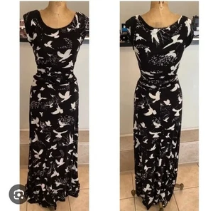 Navy Blue and White Size Medium Maxi Dress by Apricot. Excellent Condition - Picture 1 of 3