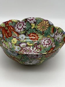 Chinese Hand painted Flowers Mille Fleur Bowl With Gold Details Rim 10” Wide - Picture 1 of 10