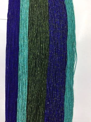 Juego de 3 hebras de cada color de pequeñas cuentas de turquesa, lapislázuli, jade de primera calidad Foto 1 de 3