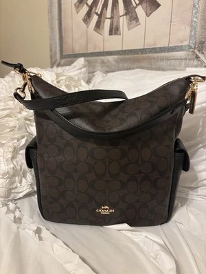 Coach Pennie Signature Crossbody Shoulder Bag EUC - Image 1 of 4