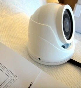 NEW  COLOR CCD  CAMERA  1/3 inch  SONY CCD - Picture 1 of 5