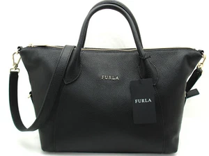 Nuevo con etiquetas Auténtico Bolso de Hombro FURLA Cuero con Guijarros Negro/Dorado - Imagen 1 de 5