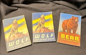 Vintage Cub Scout Books Lot- Wolf and Bear Scout Handbooks (1954) 1960 Printing - Foto 1 di 23