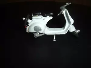 A COPY OF TEKNO DENMARK VESPA SCOOTER DIECAST METAL IT IS QUITE HEAVY - Picture 1 of 5