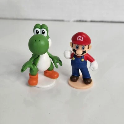 Nintendo Super Mario Bros Series Odyssey Mini Figures Gashapon Yoshi Lot of 2 - Image 1 of 3