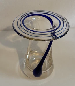 Vintage Blown Glas Sandra Rich Vase m. aufgeschmolzenem Spiralfaden in Royalblau - Bild 1 von 10