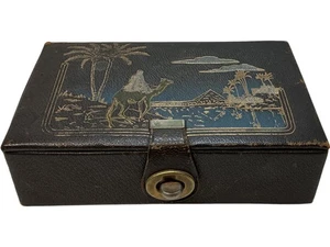 Markenlose Vintage Spieluhr mit Kamelszene Deko Deckel 4220 - Bild 1 von 3