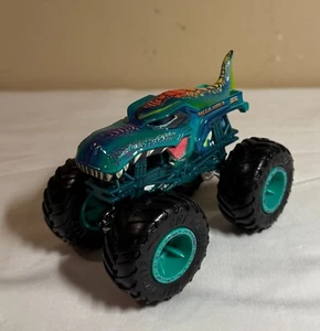 Hot Wheels Monster Jam Truck - Mega Wrex - 1:64 Scale - Picture 1 of 2