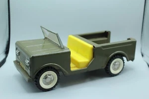 1960's Vintage Structo Army Jeep white wall tires Army Jeep made in U.S - Picture 1 of 7