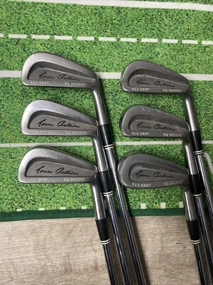 Cleveland Tour Action 3-8 Irons RH R400 Regular Flex Steel Shafts - Image 1 of 4