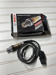 🔥Bosch 17215 Upstream O2 Oxygen Sensor Connector For E46 E60 E83 325i 525i X3🔥 - Picture 1 of 3