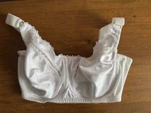 Trulife NaturalWear W215 Mastectomy Bra Wired Lace Soft Cup Lined WHITE 36DD - Picture 1 of 8