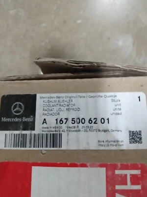 2022 Mercedes Benz OEM GL450 4matic radiator GL550 Factory  - Image 1 of 3