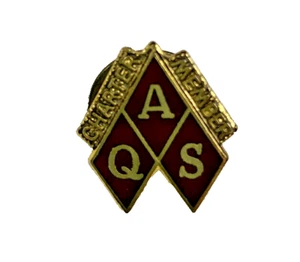 VTG 1984 Lapel Pin American Quilter's Society AQS Charter Member  1/2" x 3/4" - Picture 1 of 3