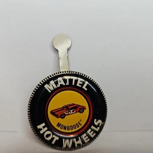 Hot Wheels Redline 1969 Mongoose Metal Button with Tab Vintage Badge Racing Pin - Picture 1 of 5