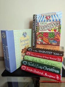 Lot of 7 Spiral Hardcovers Gooseberry Patch Cookbooks Recipes Holidays Christmas - Picture 1 of 10