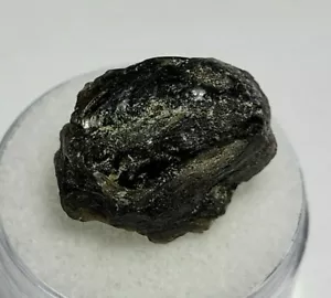 2.87 grams NATURAL DARWIN GLASS from METEORITE Impact AUSTRALIA - Picture 1 of 3