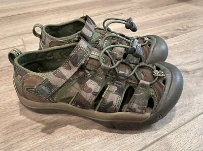 KEEN молодежи лес камуфляж водонепроницаемый открытый туризм клетка сандалии отличном размере 3 - Изображение 1 из 4