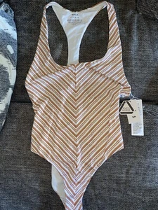 NWT RVCA Women's Standard Medium One Piece Swimsuit, Medium Coverage Racerback L - Picture 1 of 5