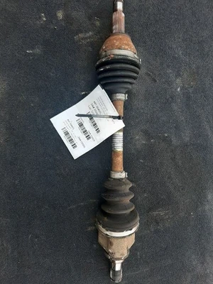 Вал передней оси драйвера 2011-2015 FORD FIESTA 1,6 л сквозной 03/16/15 D1BZ3B437A - Изображение 1 из 4