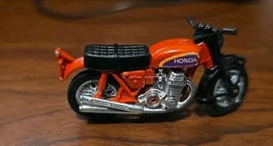 Vintage Lesney Matchbox #18 HONDA HONDARORA Motorcycle Red - Picture 1 of 5