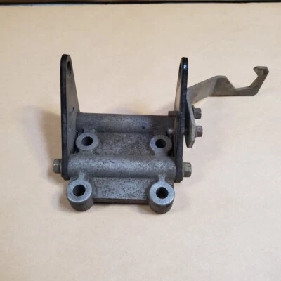 Montaje de motor trasero superior original Jaguar XK8 XJ8 con soportes 96JV-9J444-BA Foto 1 de 4