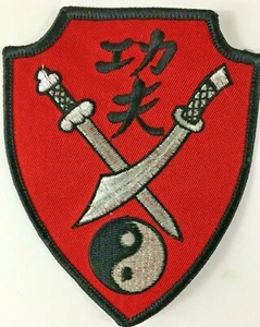 Chinese Pa Kua Patch Vintage Martial Arts Kung Fu Sword Crest Karate Red - Picture 1 of 2