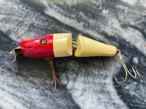 VINTAGE CREEK CHUB BAIT CO. JOINTED WOODEN PIKIE GLASS EYES Red & White - Picture 1 of 9