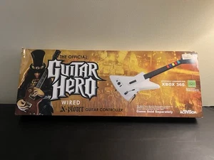 Guitar Hero Xplorer Guitar Xbox 360 Red Octane White Wired Model - CIB COMPLETE - Picture 1 of 7