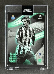 2024-25 Topps Uefa Total Football Glow Rodrigo Mora RC /10 Rookie FC Porto - Picture 1 of 2