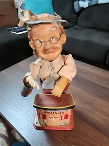 Vintage Battery D.K Trademark Litho Charley Weaver Bartender Tin Toy, Japan - Picture 1 of 6