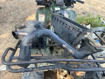 04-06 TOYOTA SOLARA & 04-08 CAMRY 4 CYLINDER AIR INTAKE FILTER BOX ASSEMBLY - Изображение 1 из 4