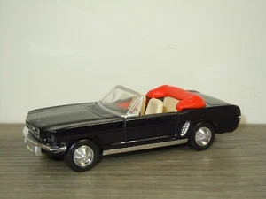 Ford Mustang Convertible 1964 - New-Ray 1:43 *62828 - Picture 1 of 2