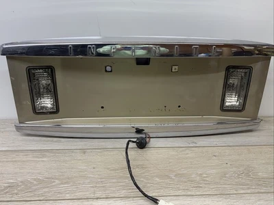 Infiniti QX56 2004-2010 maletero tapa matrícula cubierta moldura Foto 1 de 4