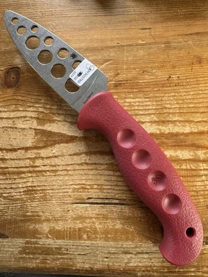 Spyderco Temperance FB05TRD Red FRN 420J2 Steel  Trainer Factory Second - B - Image 1 of 4