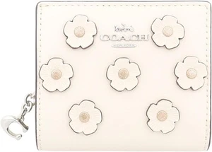 Coach Snap Wallet Floral Applique CAP16 SV/HA Silver/Chalk Outlet - Picture 1 of 3