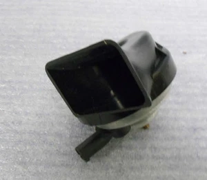 Porsche 911, BOXSTER OEM Fanfare Horn 99663520504 - Picture 1 of 4