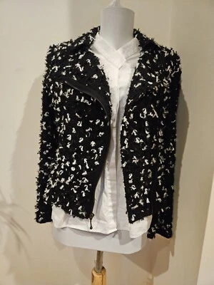 Exquisita Chaqueta Blazer ST. JOHN Tejidos Cinta Boucle Negro/Blanco Flecos Talla:0 Foto 1 de 4