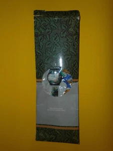 DAMEN ARMBANDUHR MIT DAZU GEHÖRIGEM SEIDENTUCH IM SET     SAMMLERSTÜCK  RAR - Bild 1 von 8